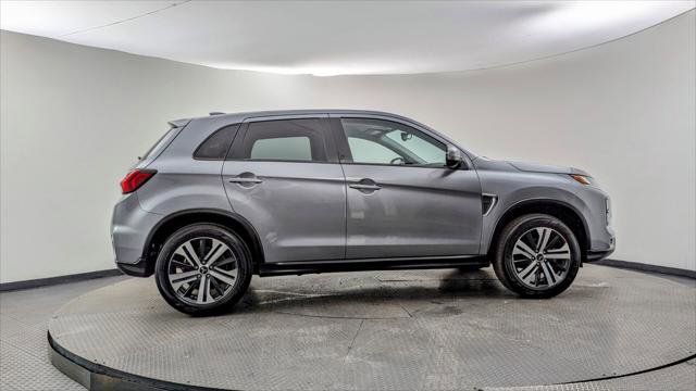 Used 2025 Mitsubishi Outlander Sport AWD image 9