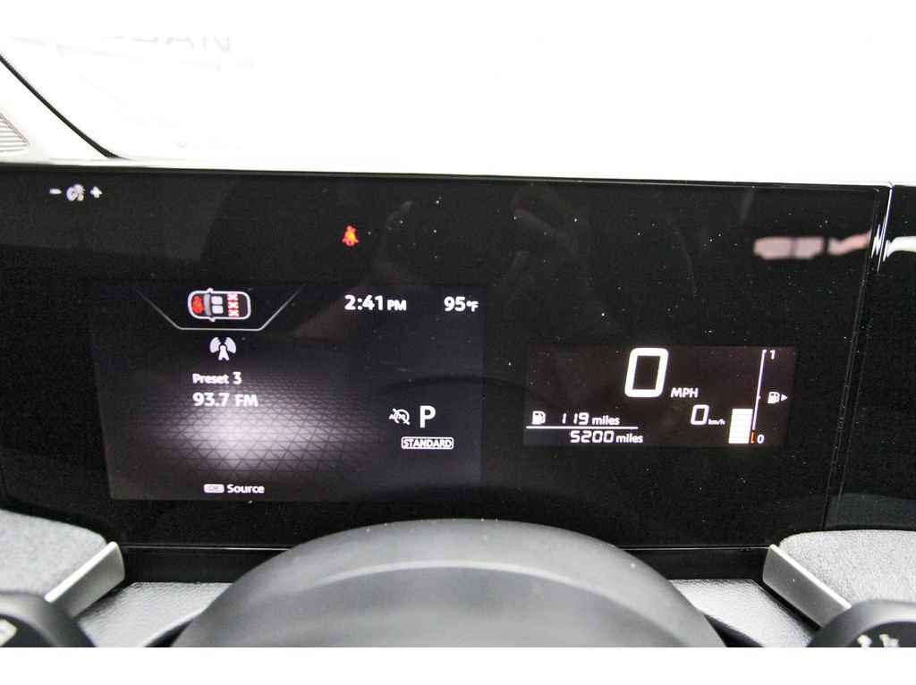Used 2026 Nissan Kicks SV FWD image 14