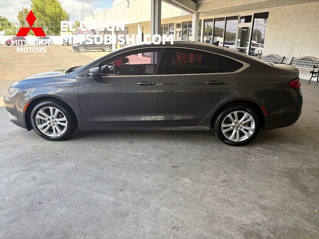 Used 2016 Chrysler 200 Limited w/ Convenience Group image 6