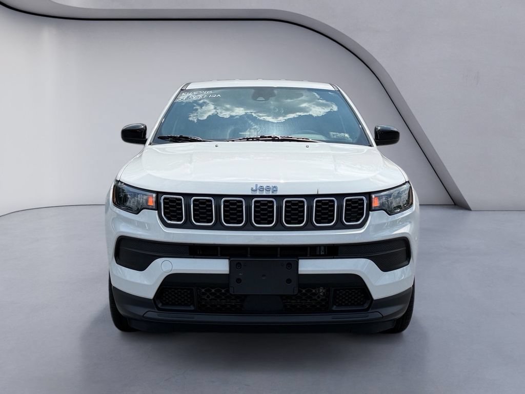 Used 2024 Jeep Compass Sport AWD/4WD image 8