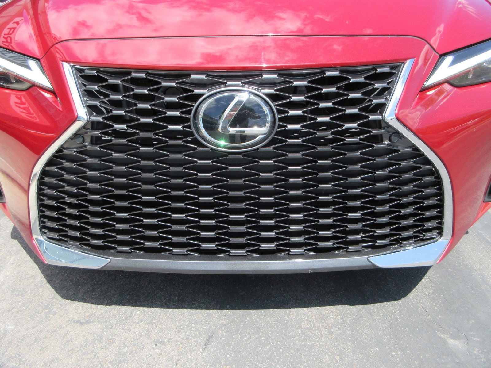 Used 2023 Lexus IS 300 AWD w/ Premium Package image 15