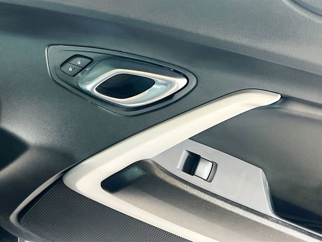 Used 2021 Chevrolet Camaro LT image 32