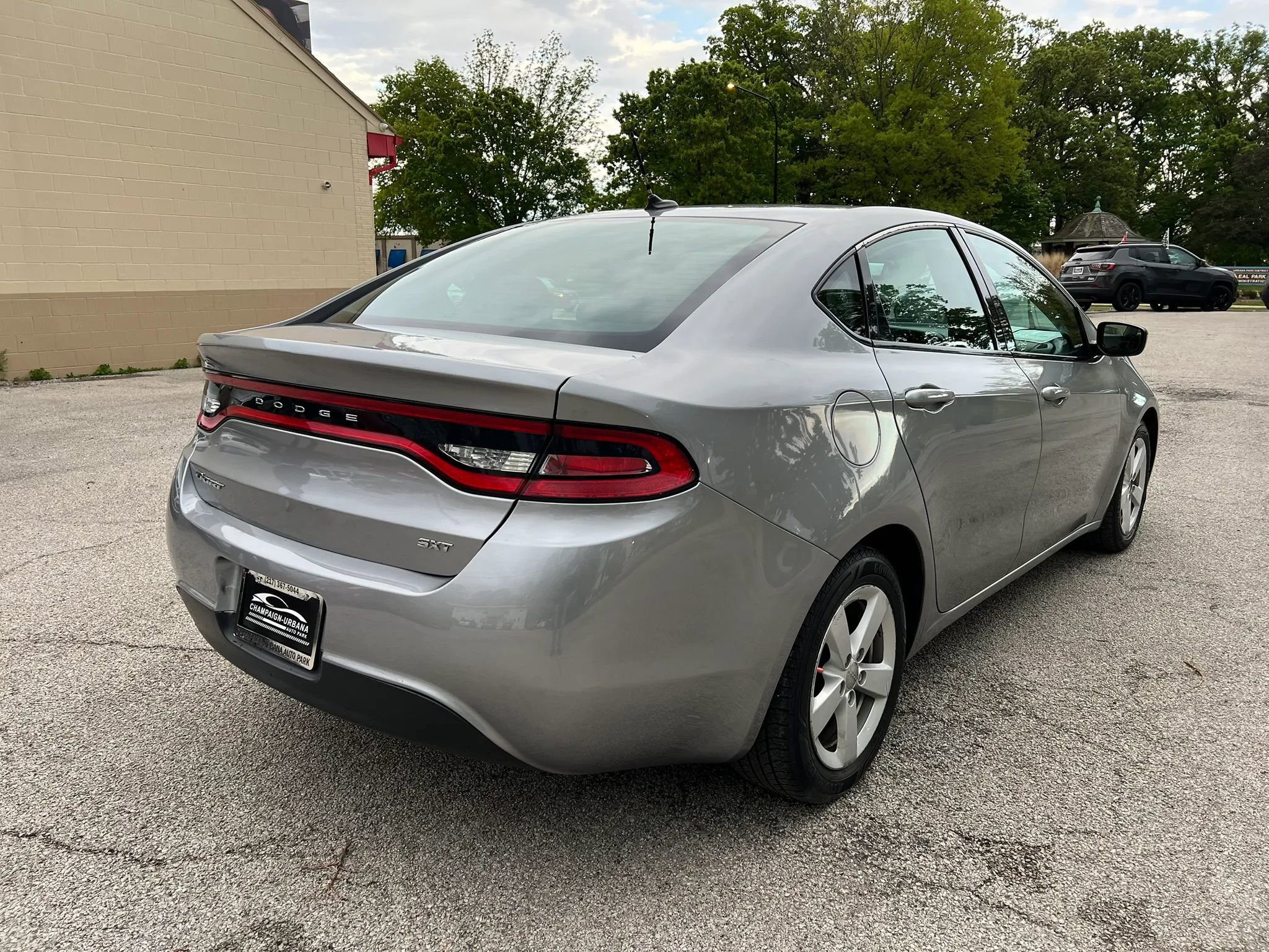 Used 2015 Dodge Dart SXT FWD image 7