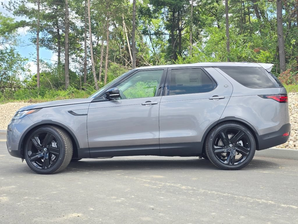 New 2026 Land Rover Discovery S AWD/4WD image 3
