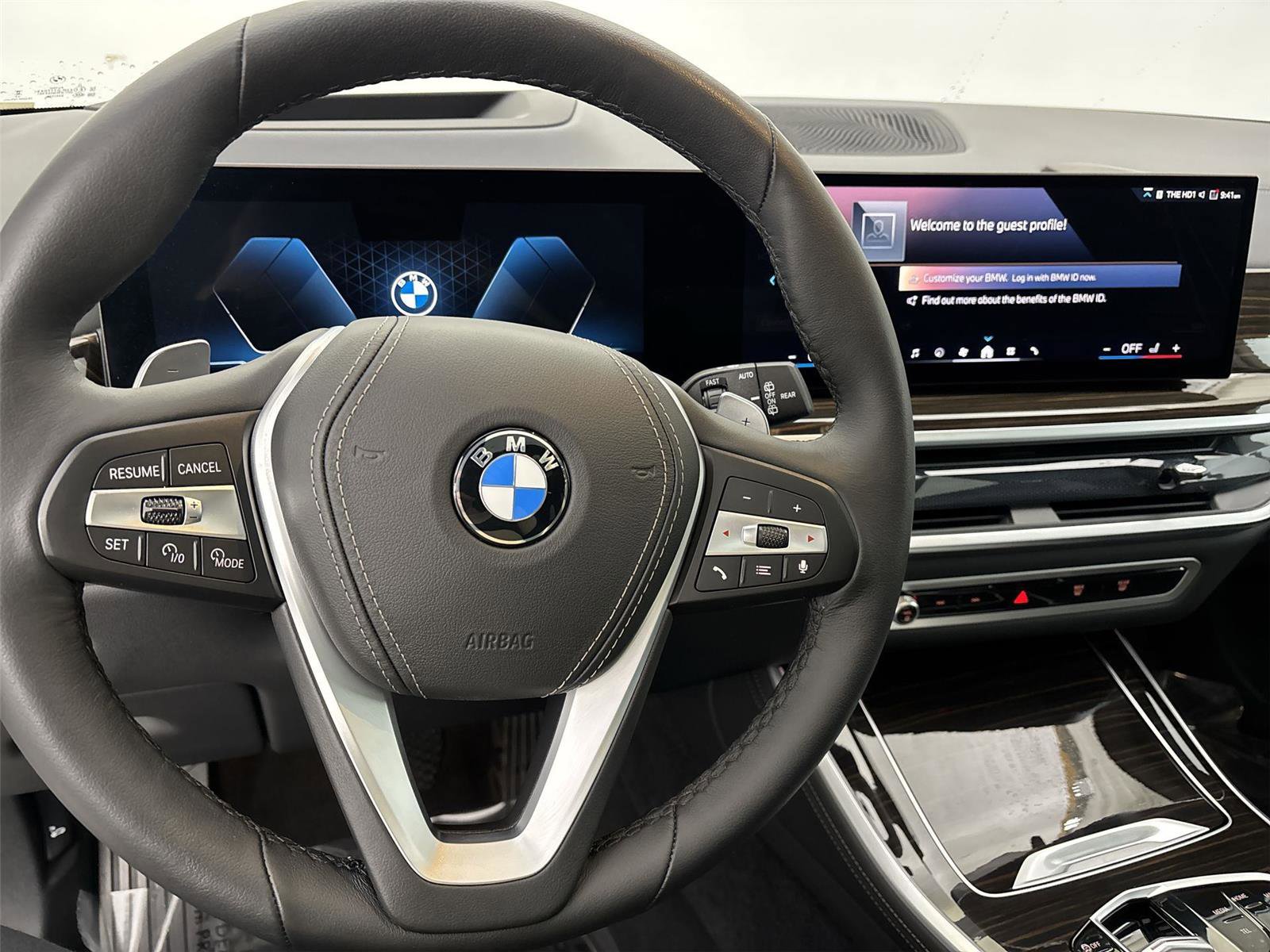 Used 2024 BMW X5 xDrive40i w/ Premium Package image 22