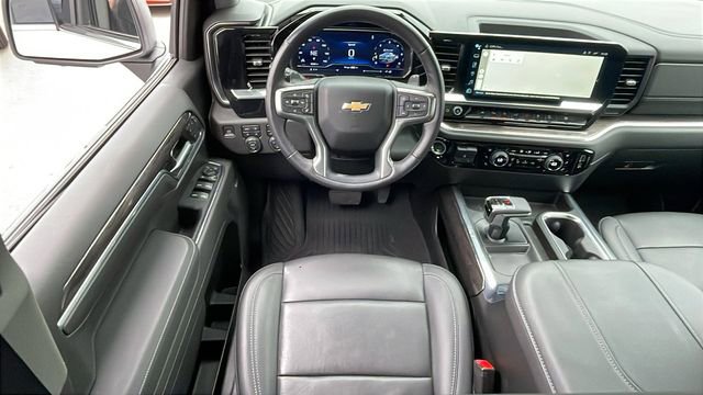 Used 2023 Chevrolet Silverado 1500 LTZ image 14