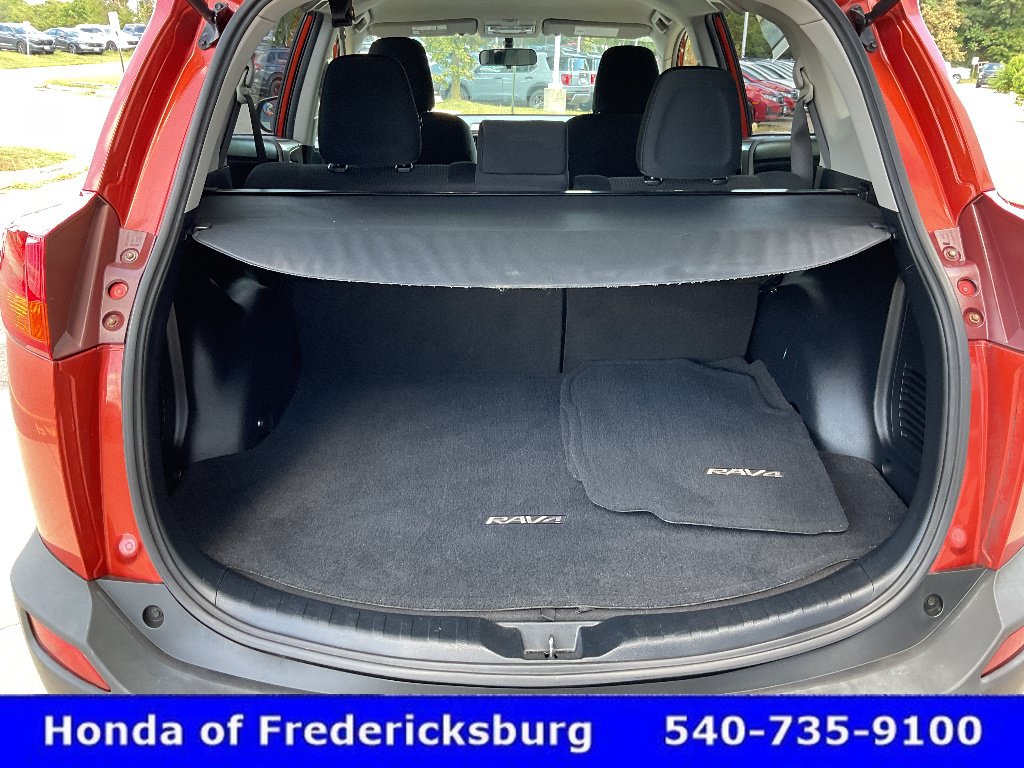 Used 2015 Toyota RAV4 LE AWD/4WD image 20