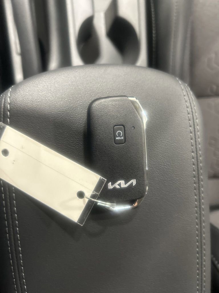 New 2026 Kia Seltos S image 24