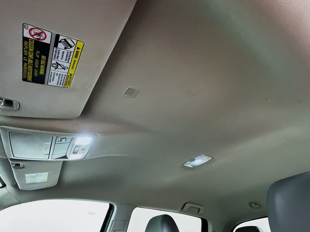 Used 2023 Toyota Tacoma SR5 w/ Technology Package image 11