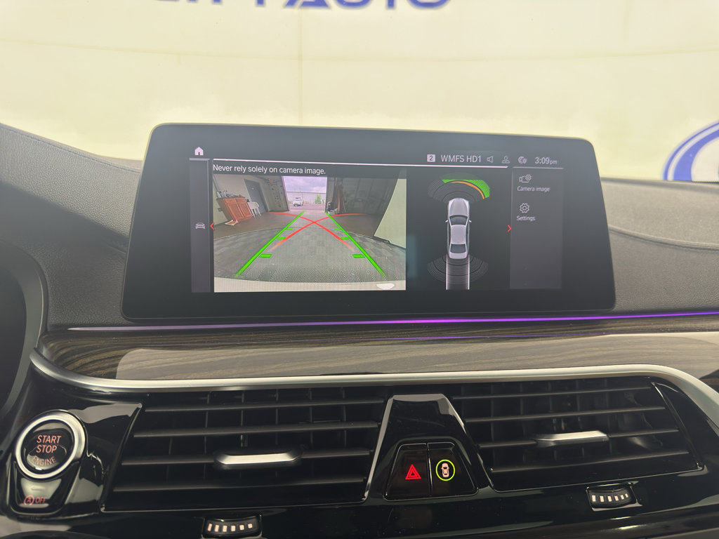 Used 2020 BMW 540i w/ M Sport Package RWD image 26