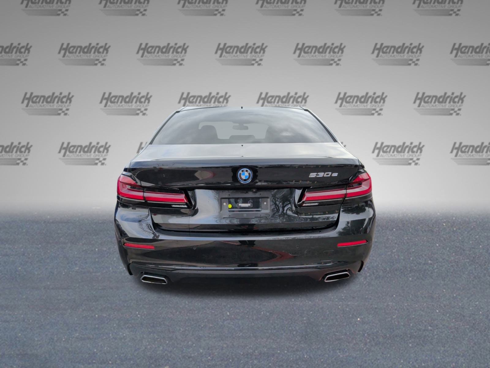 Certified 2023 BMW 530e w/ Premium Package image 8