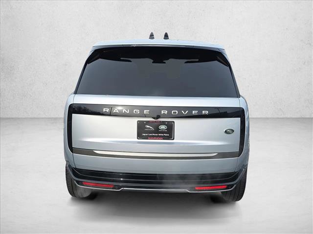 Used 2023 Land Rover Range Rover SE image 6
