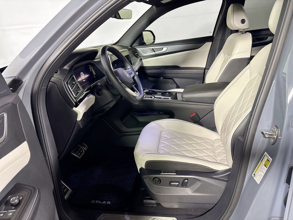 Certified 2024 Volkswagen Atlas Cross Sport SEL Premium R-Line image 11