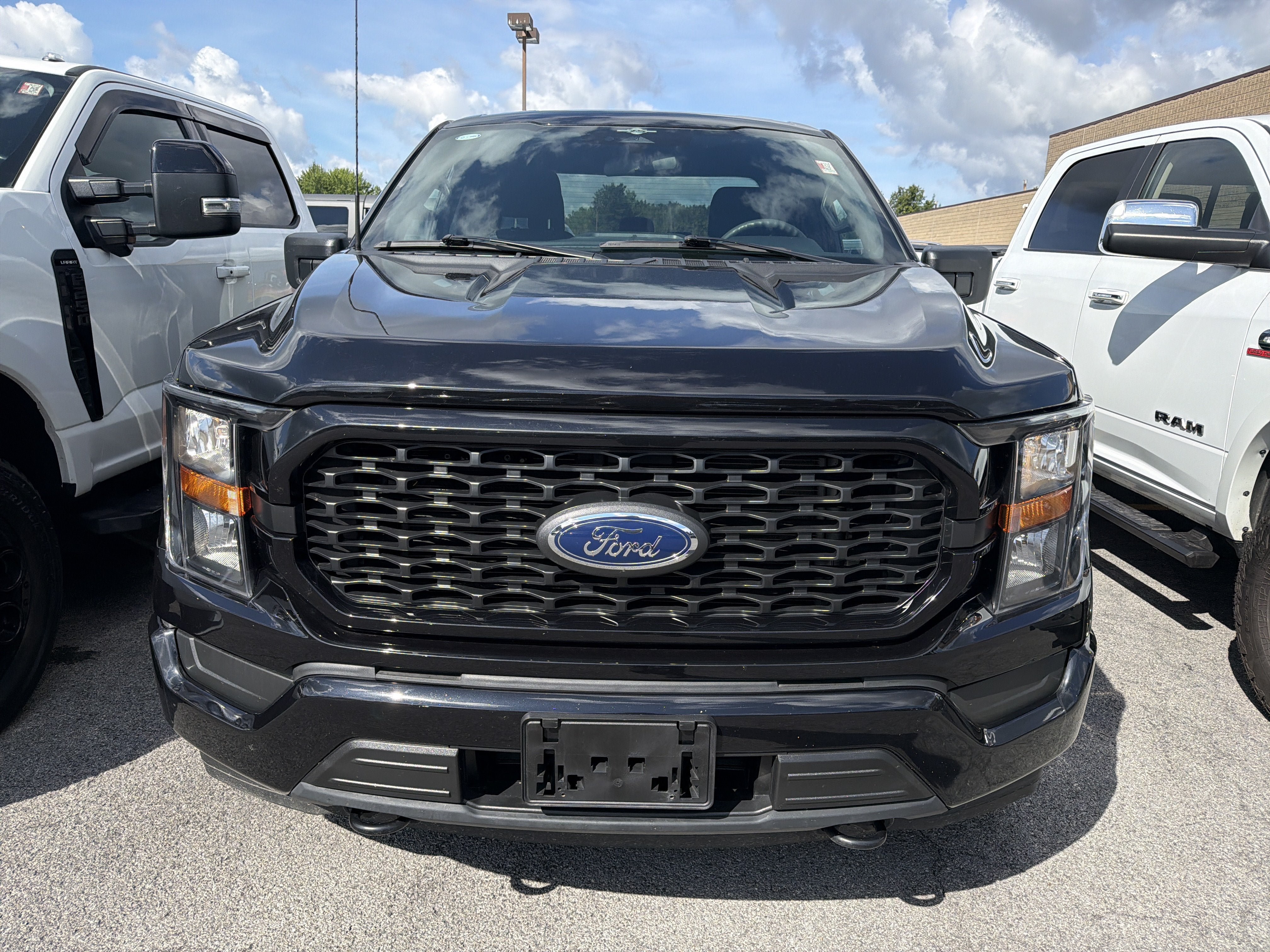 Used 2023 Ford F150 XL w/ STX Appearance Package AWD/4WD image 3