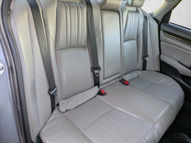 Used 2018 Honda Accord EX-L image 19