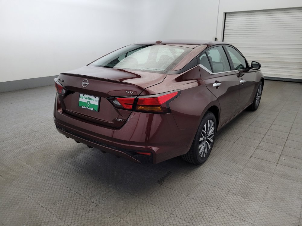 Used 2023 Nissan Altima 2.5 SV image 9