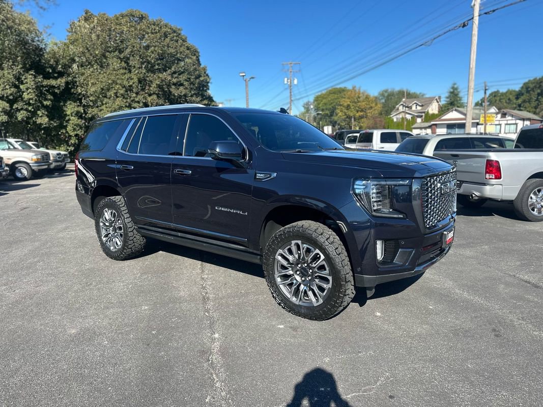 Used 2023 GMC Yukon Denali Ultimate image 1