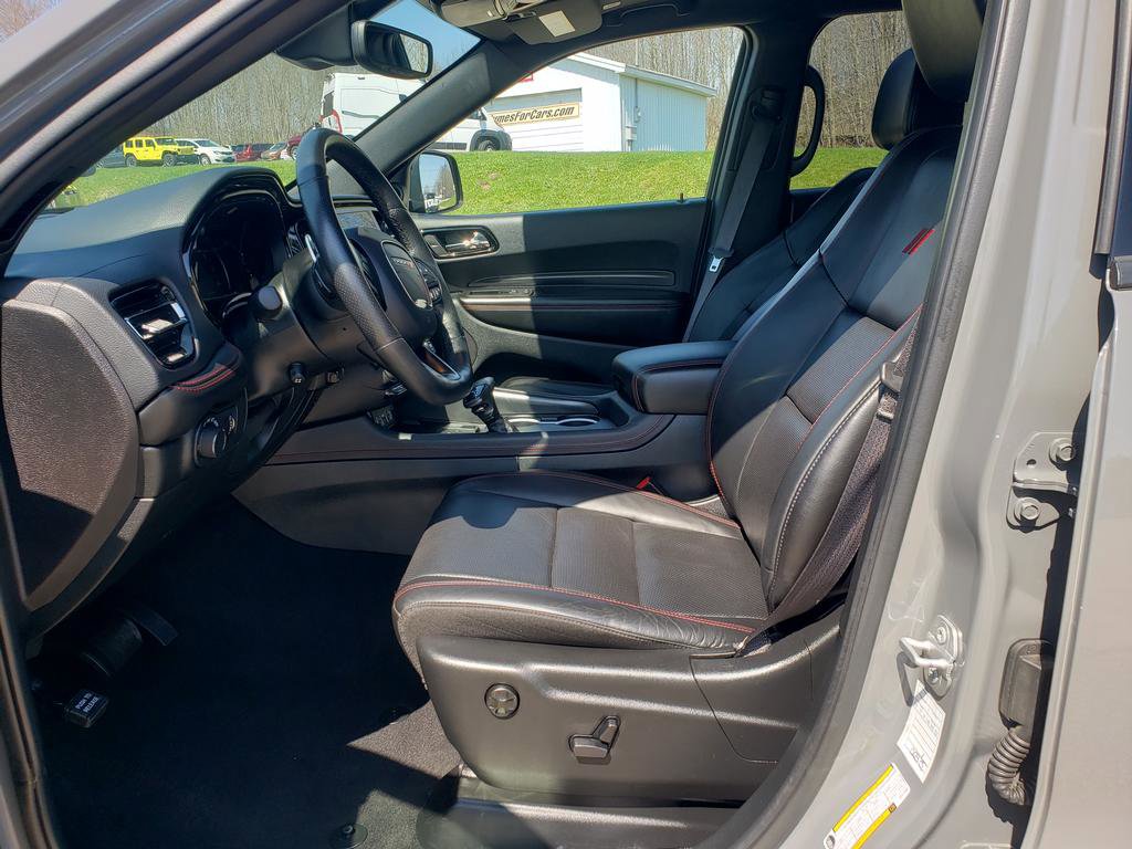 Used 2025 Dodge Durango GT image 10