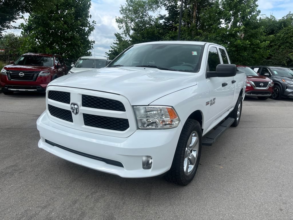 Used 2018 RAM 1500 Express w/ Express Value Package AWD/4WD video 3
