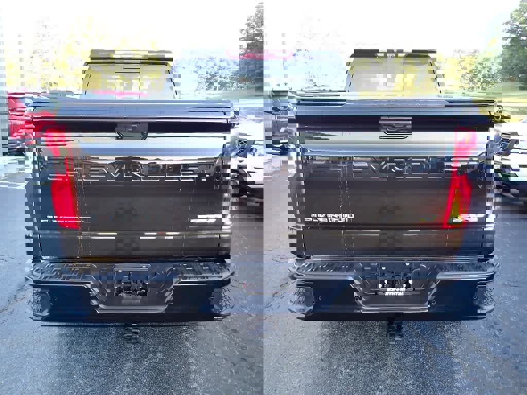 Certified 2024 Chevrolet Silverado 1500 ZR2 w/ Technology Package image 4