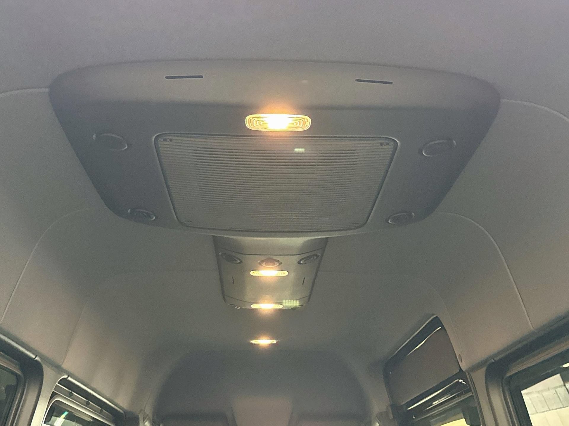 Used 2023 Mercedes-Benz Sprinter 2500 image 24