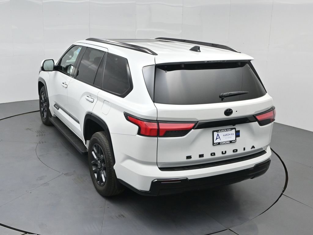 Used 2024 Toyota Sequoia Platinum image 41