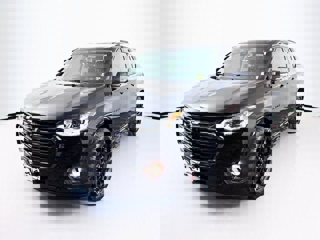 Used 2021 Chevrolet Traverse Premier w/ Redline Edition AWD/4WD image 1