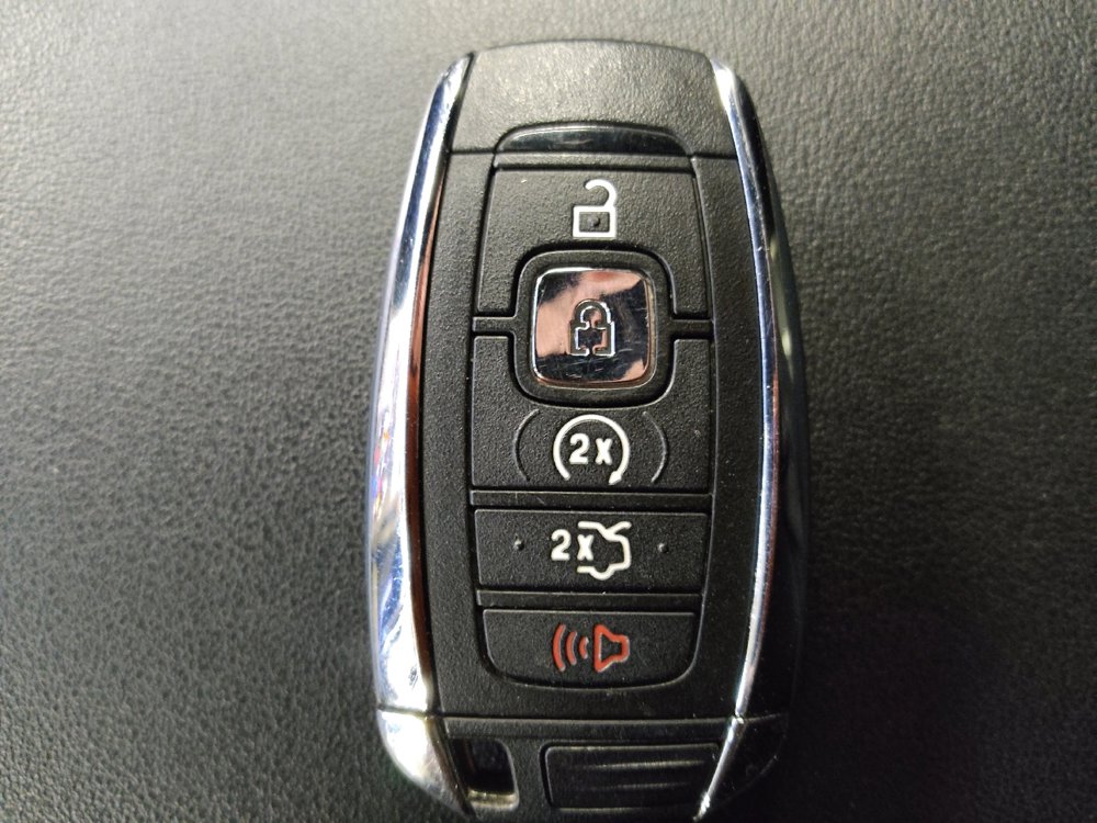 Used 2017 Lincoln MKZ Reserve w/ Drivers Package image 32