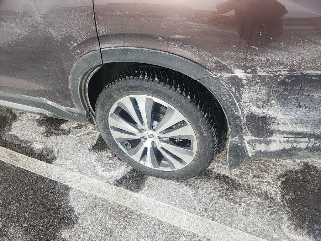 Used 2019 Subaru Ascent Touring w/ Popular Package #2A image 9