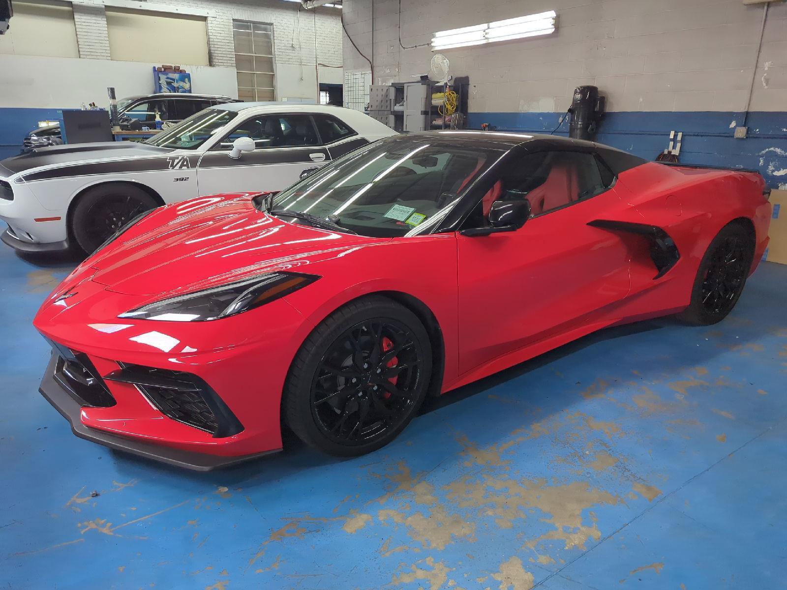 Certified 2025 Chevrolet Corvette Stingray Preferred Conv w/ Stealth Interior Trim Package RWD image 34