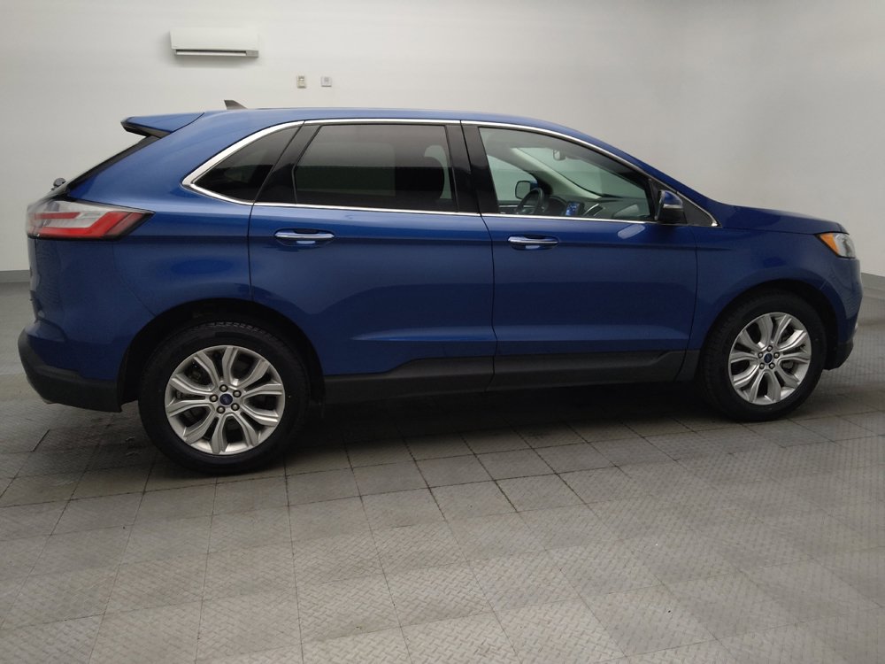 Used 2022 Ford Edge Titanium w/ Equipment Group 301A AWD/4WD image 10