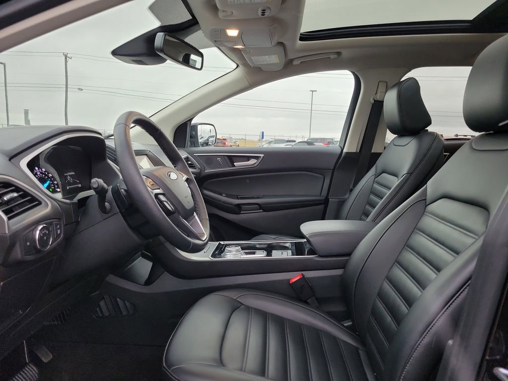 Certified 2020 Ford Edge SEL w/ Convenience Package image 16