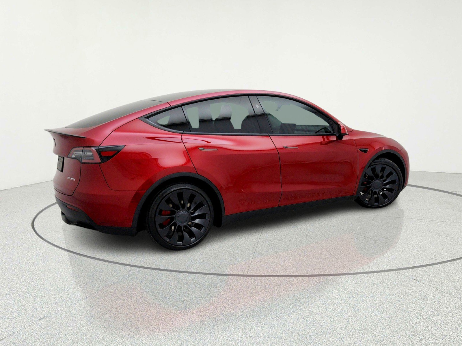 Used 2024 Tesla Model Y Performance image 9