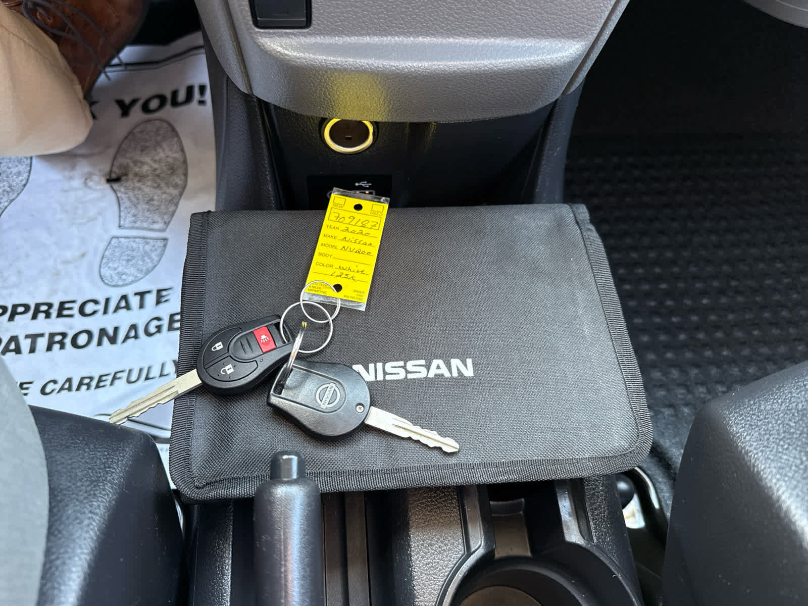 Used 2020 Nissan NV200 SV w/ Sliding Glass Door Package FWD image 24