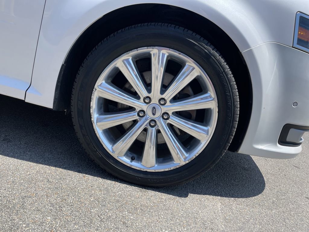 Used 2019 Ford Flex Limited w/ Equipment Group 303A AWD/4WD image 11