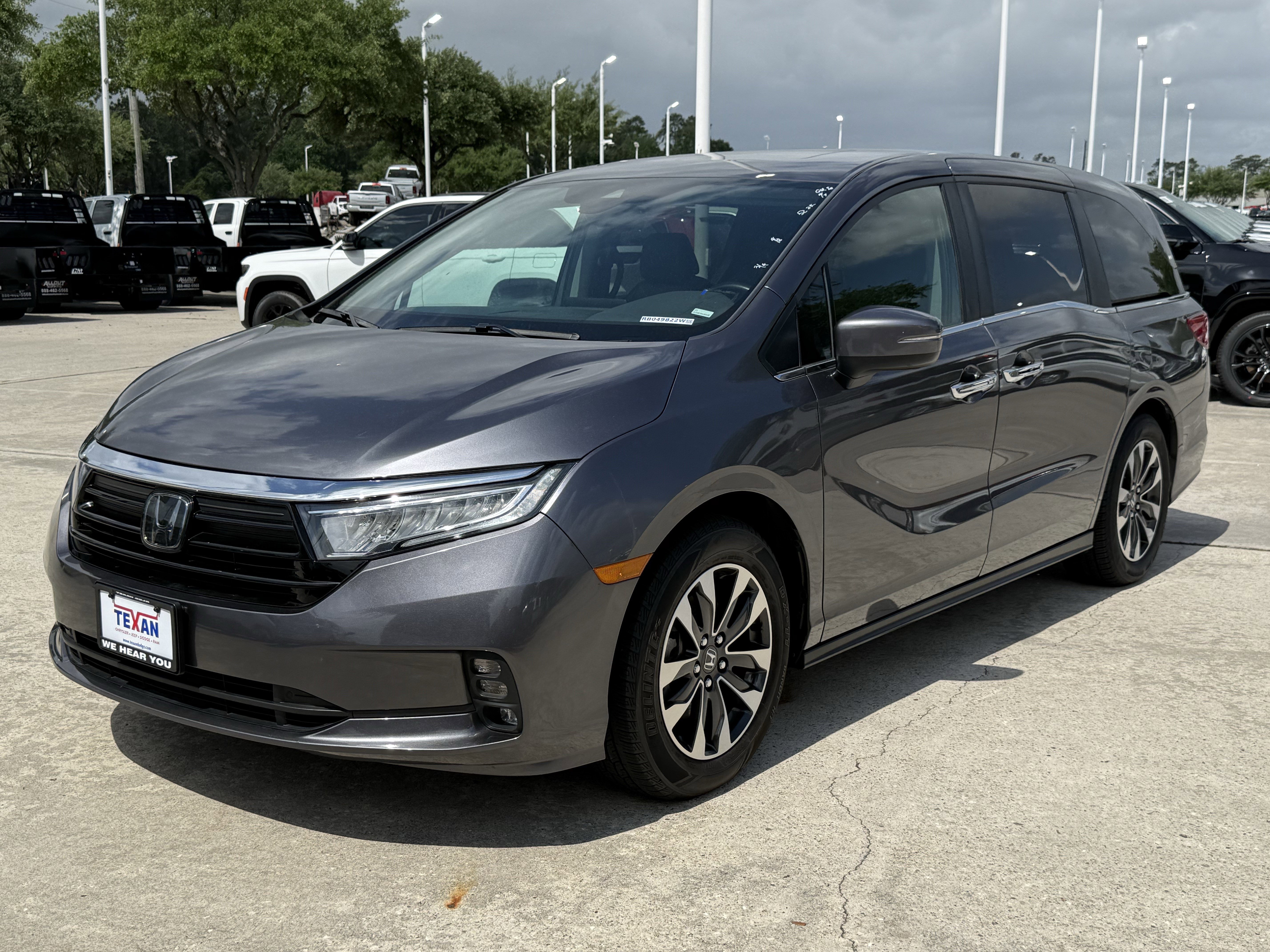 Used 2024 Honda Odyssey EX-L image 10