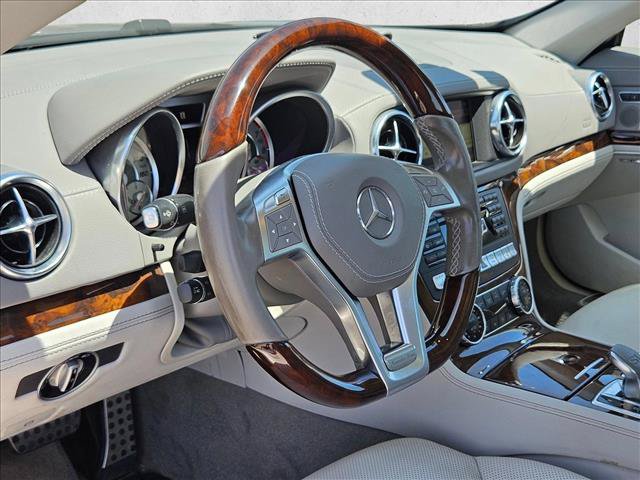 Used 2013 Mercedes-Benz SL 550 image 10