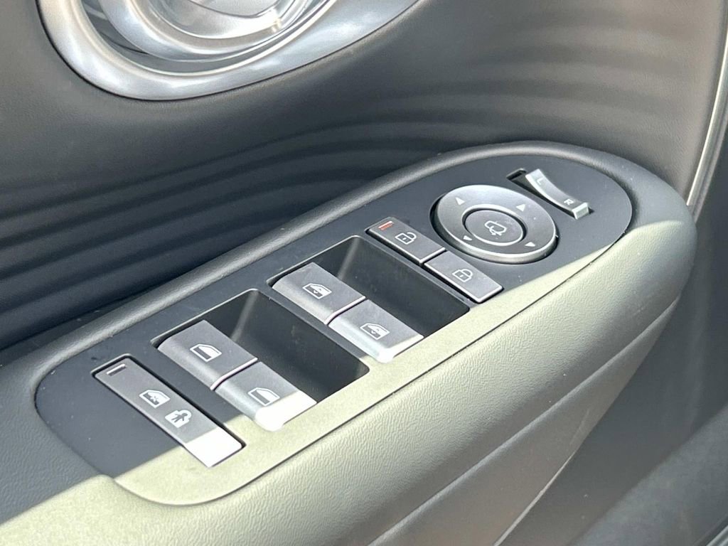 New 2026 Hyundai Ioniq 9 SEL image 18