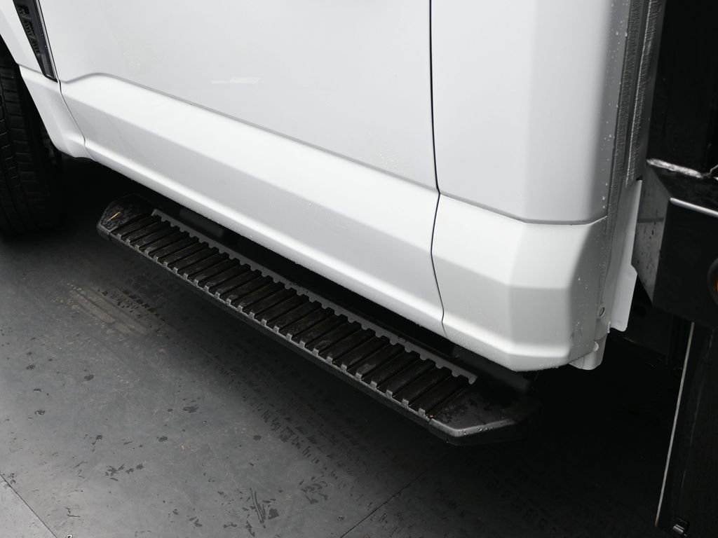 Used 2023 Ford F250 XL w/ XL Chrome Package image 14