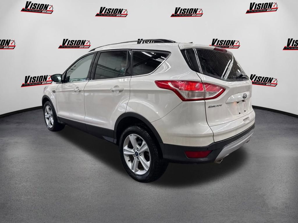 Used 2014 Ford Escape SE w/ Equipment Group 201A image 7