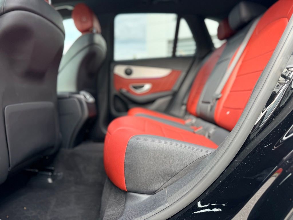 Used 2022 Mercedes-Benz GLC 300 4MATIC image 14