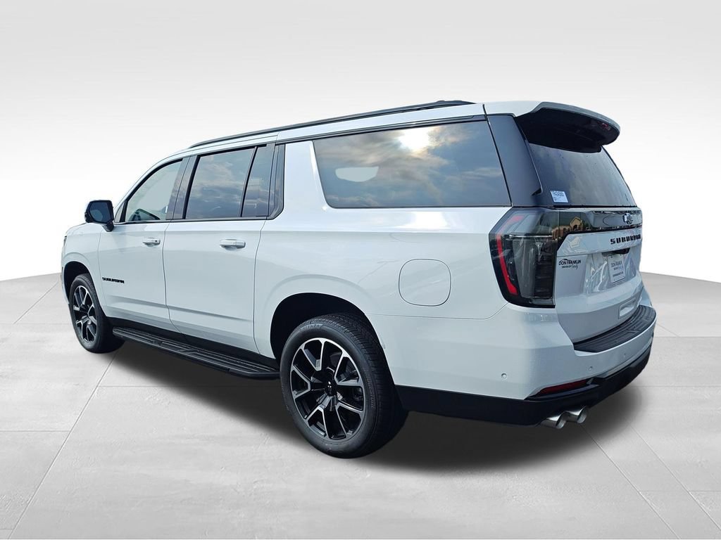 New 2026 Chevrolet Suburban RST w/ Advanced Technology Package AWD/4WD video 3