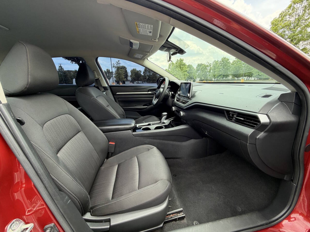 Used 2021 Nissan Altima 2.5 SV FWD image 8