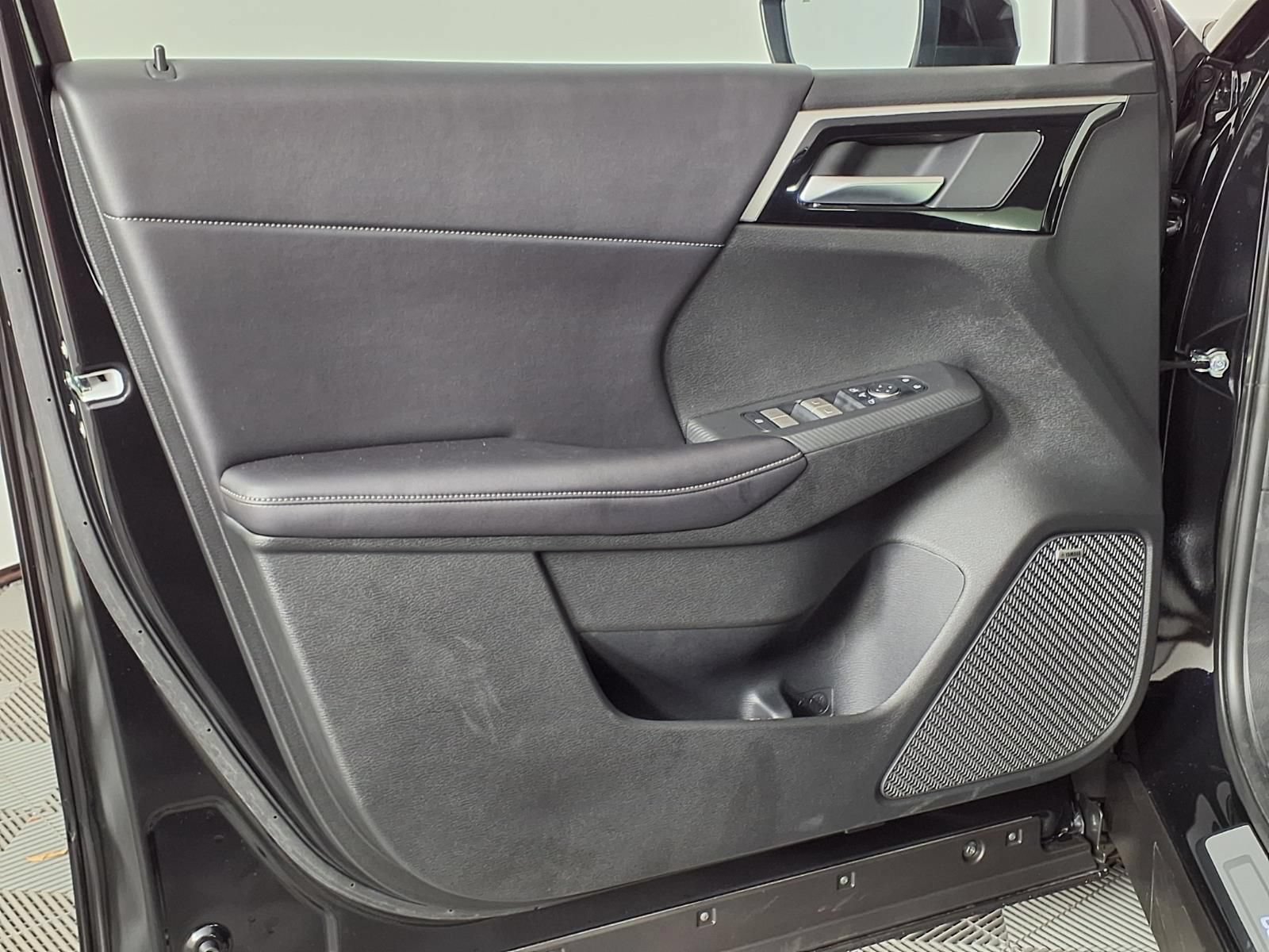 New 2026 Mitsubishi Outlander SE FWD image 20