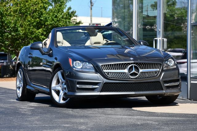 Used 2015 Mercedes-Benz SLK 250 image 3