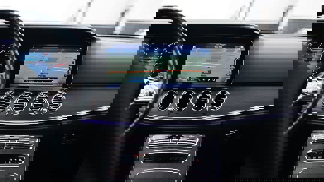 Certified 2023 Mercedes-Benz E 350 4MATIC Sedan image 19