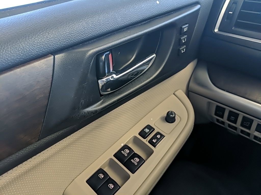 Used 2016 Subaru Outback 2.5i Limited image 28