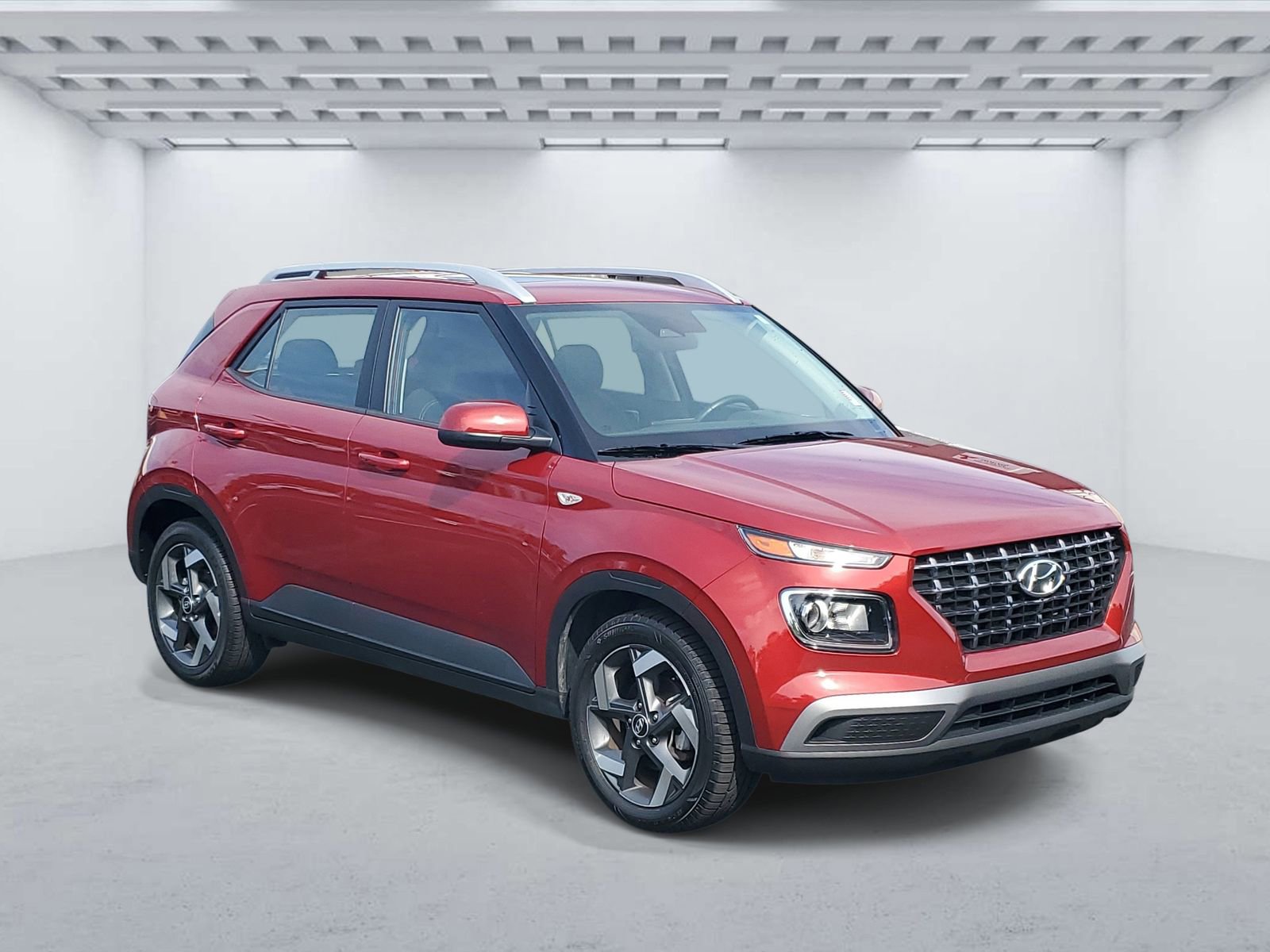 Used 2025 Hyundai Venue SEL FWD 360° Tour