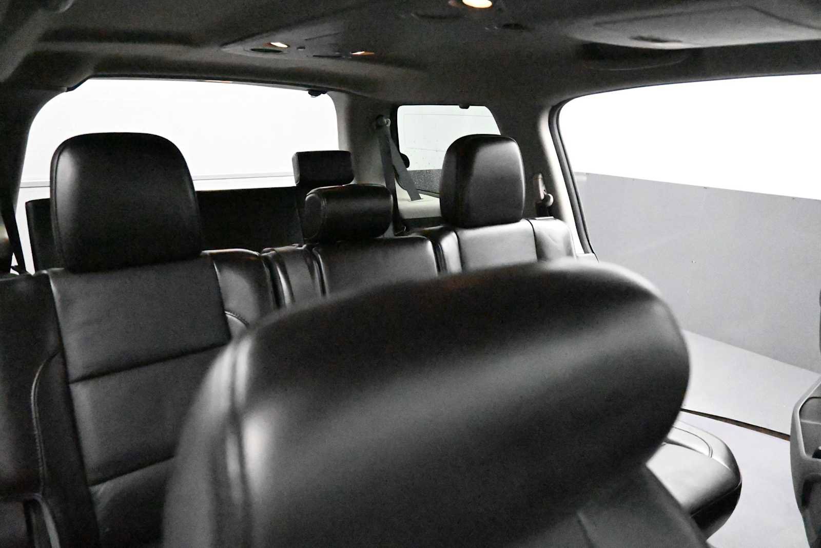 Used 2015 Nissan Armada SL AWD/4WD image 44
