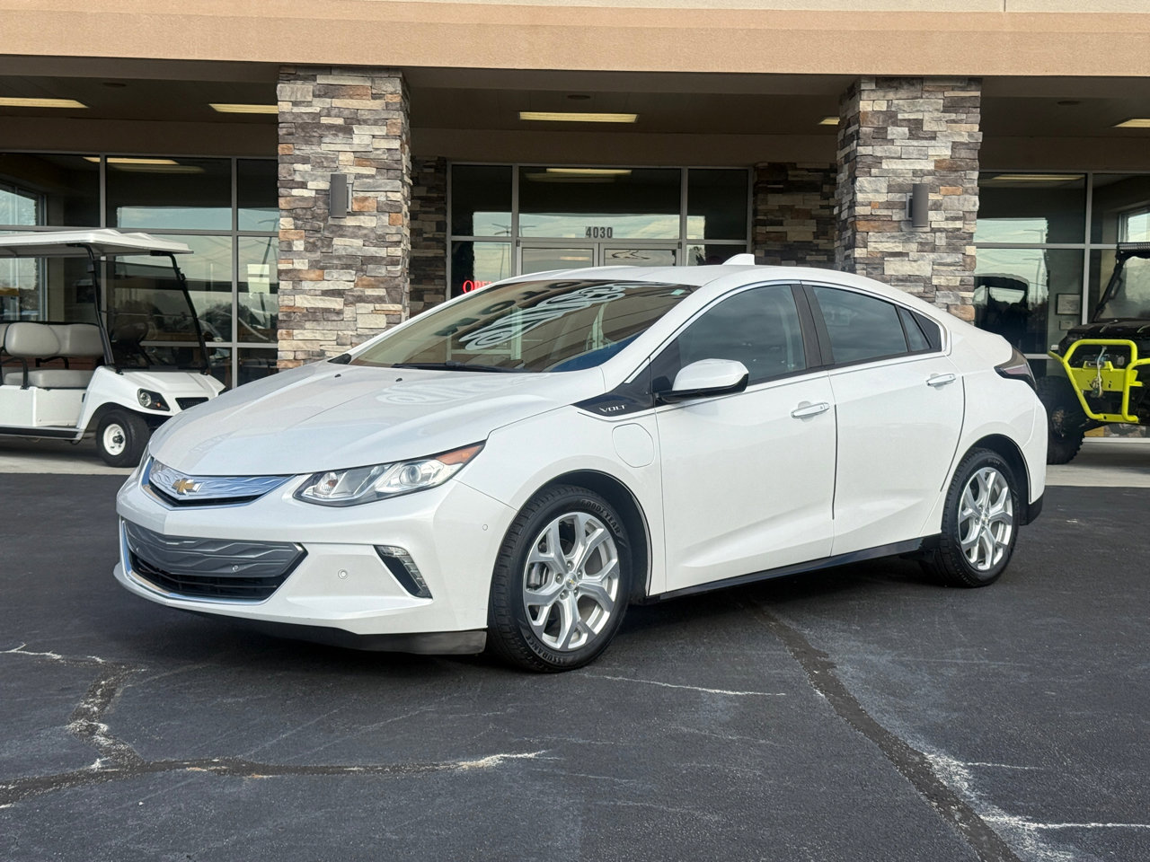 Used 2017 Chevrolet Volt Premier w/ Driver Confidence II Package